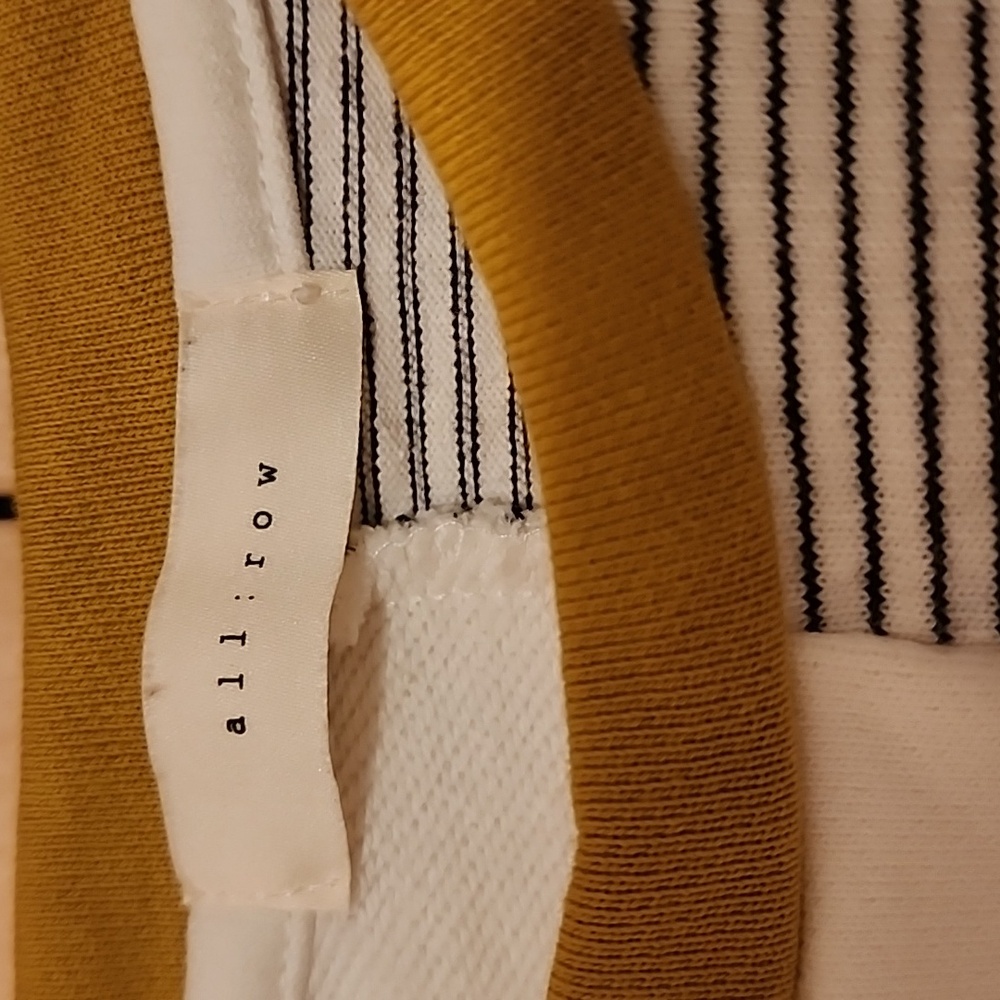 All Row French Terry Crop Top Sz Small - Picture 2 of 6